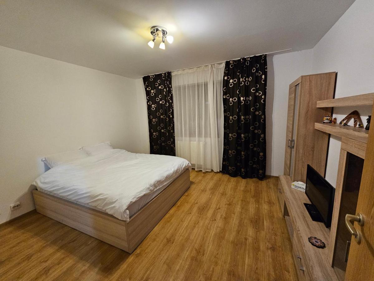 Elena'S Studio Brasov Coresi Buitenkant foto